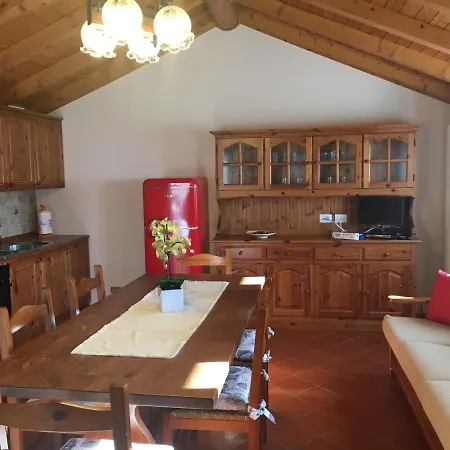 Chalet Buonriposo Chalet Cremia